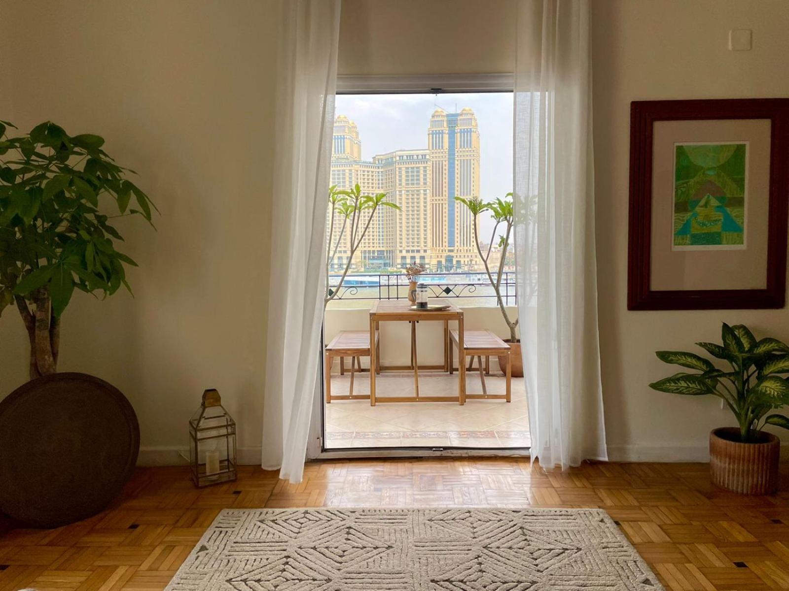 Luxury On The Nile - Zamalek Apartments Cairo Exterior foto